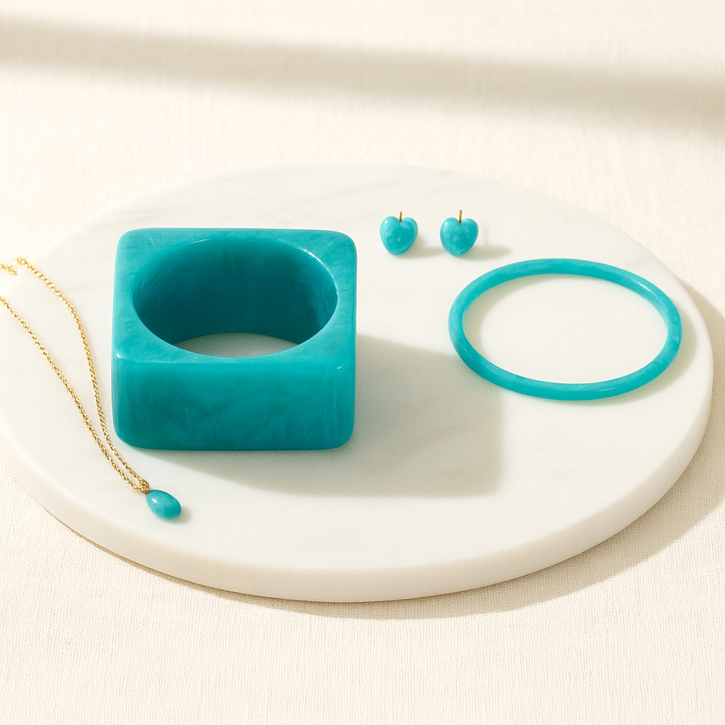 Women’s Chunky Square Resin Bangle – Handmade Bangle | Trendy Statement Jewellery for Casual & Party | Lightweight Fashion Accessory for Girls & Women