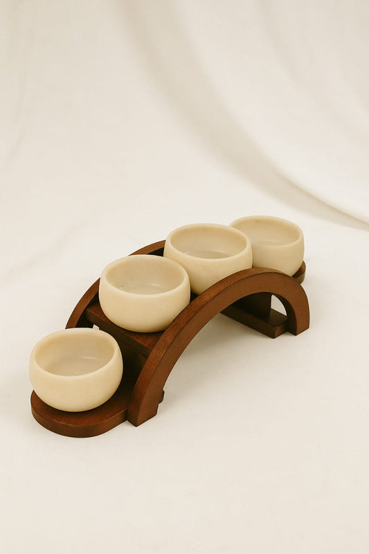 Dips bowls with stand